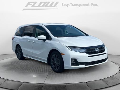 Platinum White Pearl 2026 Honda Odyssey