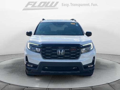 Platinum White Pearl 2023 Honda Passport