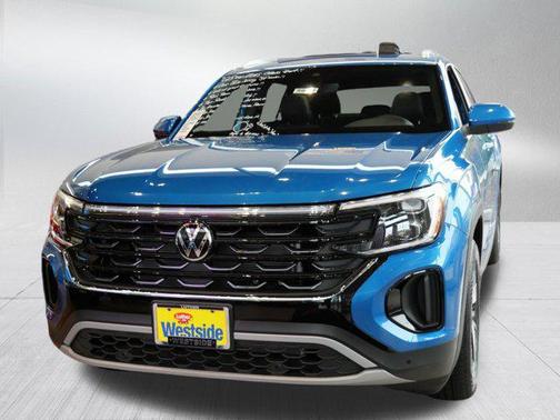 2025 Volkswagen Atlas Cross Sport 2.0T SE w/Technology 4MOTION