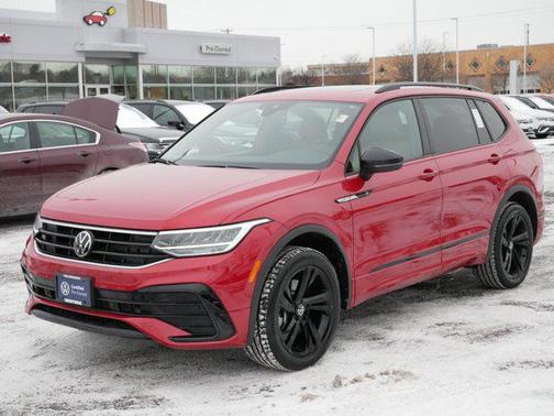 2024 Volkswagen Tiguan 2.0T SE R-Line Black 4MOTION