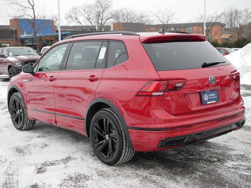 2024 Volkswagen Tiguan 2.0T SE R-Line Black 4MOTION