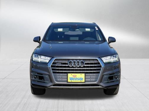 Samurai Gray Metallic 2019 Audi Q7 55 Premium Plus