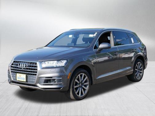 Samurai Gray Metallic 2019 Audi Q7 55 Premium Plus