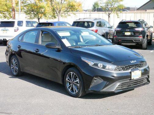 2022 Kia Forte LXS
