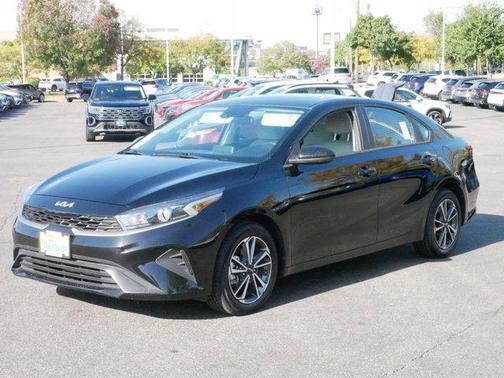 2022 Kia Forte LXS