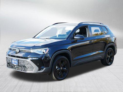 2025 Volkswagen Taos 1.5T SE Black