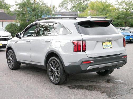 2023 Kia Sorento EX