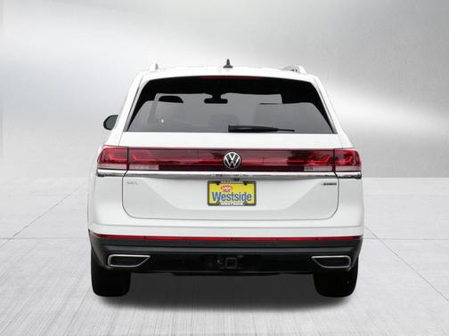 Opal White Pearl 2024 Volkswagen Atlas 2.0T SEL