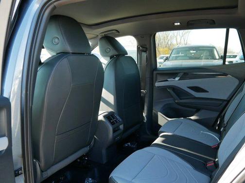 2026 Volkswagen Tiguan 2.0T SE R-Line Black 4MOTION