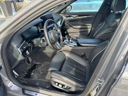 2021 BMW M550 i Xdrive