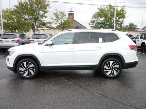 2024 Volkswagen Atlas 2.0T SEL