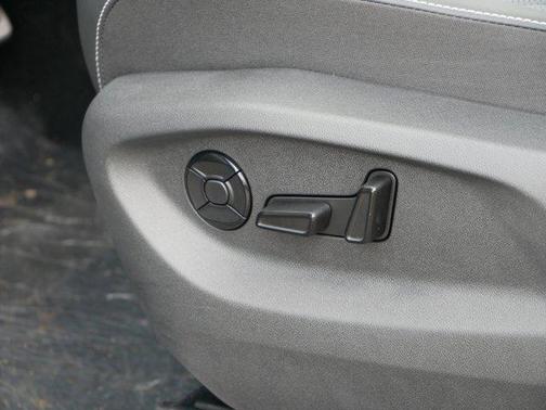 2025 Volkswagen Tiguan 2.0T SE R-Line Black 4MOTION