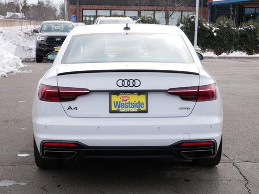 2023 Audi A4 45 S line Premium Plus