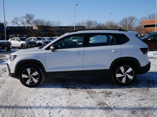 2025 Volkswagen Taos 1.5T S