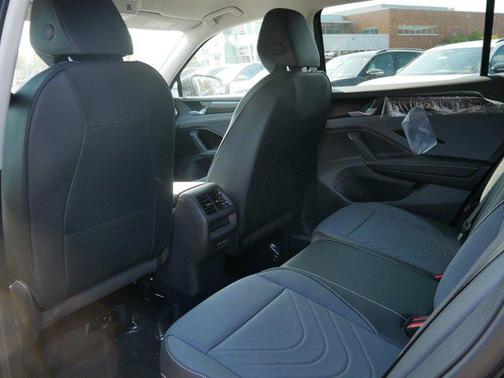 2025 Volkswagen Tiguan 2.0T SE 4MOTION