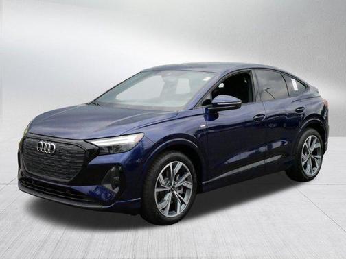 2025 Audi Q4 e-tron Sportback Premium Plus 55 quattro