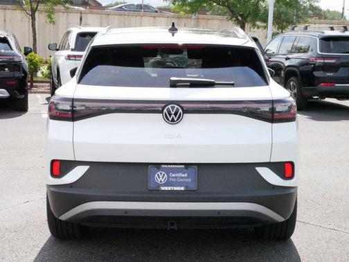2023 Volkswagen ID.4 Pro S Plus