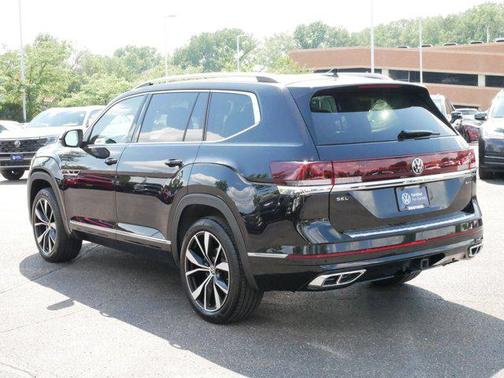 2024 Volkswagen Atlas 2.0T SEL Premium R-Line 4MOTION
