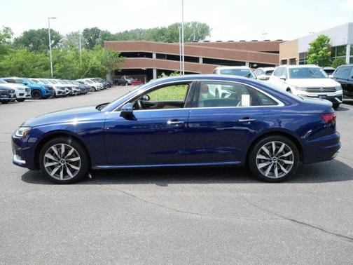 2022 Audi A4 40 Premium Plus