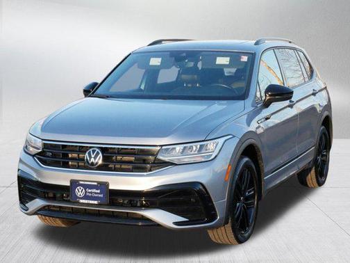 2022 Volkswagen Tiguan 2.0T SE R-Line Black 4MOTION
