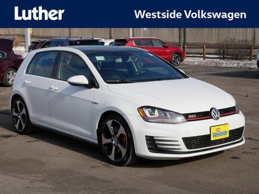 2017 Volkswagen Golf GTI 2.0T SE 4-Door
