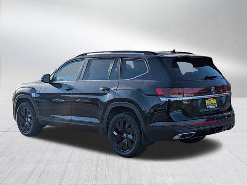 2026 Volkswagen Atlas 2.0T SE w/Technology 4MOTION