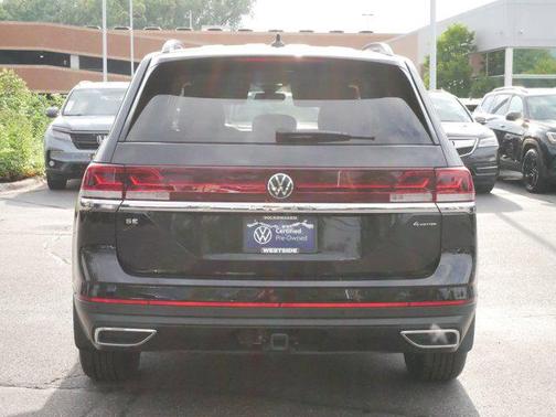 2024 Volkswagen Atlas 2.0T SE w/Technology 4MOTION