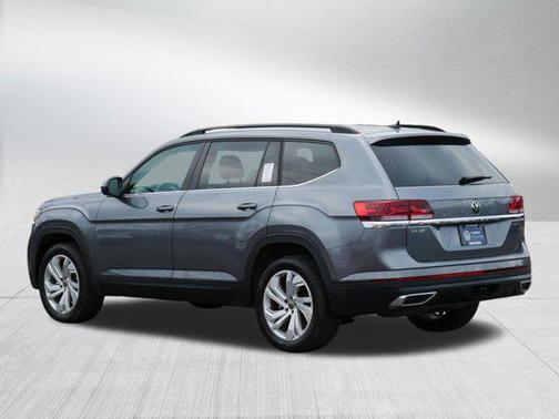 2023 Volkswagen Atlas 3.6L SE w/Technology