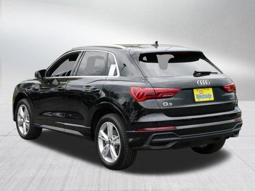 2024 Audi Q3 45 S line Premium Plus