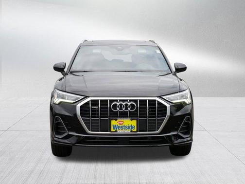 2024 Audi Q3 45 S line Premium Plus