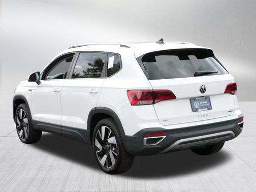2024 Volkswagen Taos 1.5T SEL