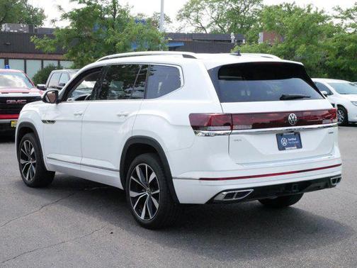 2024 Volkswagen Atlas 2.0T SEL Premium R-Line 4MOTION