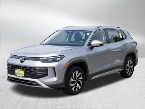 Pyrite Silver Metallic 2025 Volkswagen Tiguan 2.0T S 4MOTION