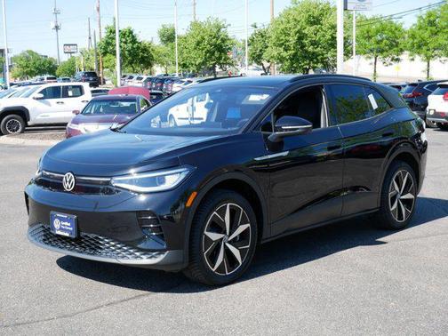 Deep Black Pearl 2023 Volkswagen ID.4 AWD Pro S