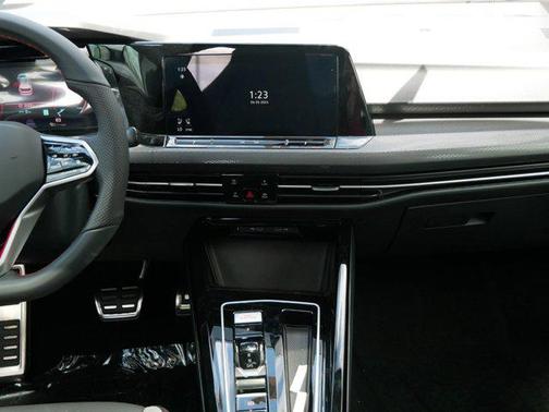 2024 Volkswagen Golf GTI 2.0T S DSG