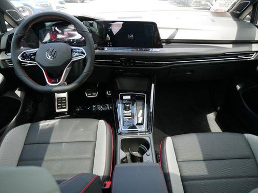 2024 Volkswagen Golf GTI 2.0T S DSG