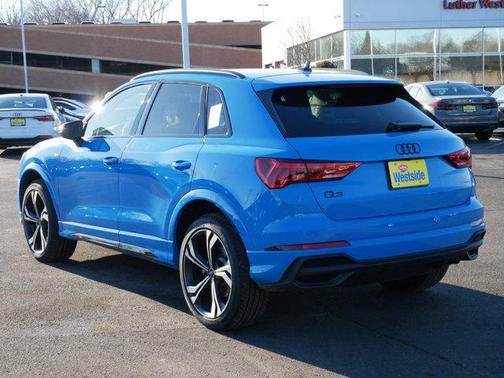 2023 Audi Q3 45 S line Premium Plus