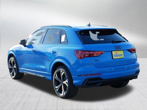 2023 Audi Q3 45 S line Premium Plus