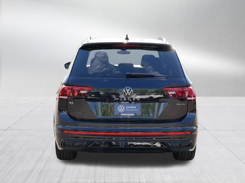 Deep Black Pearl 2024 Volkswagen Tiguan 2.0T SE R-Line Black 4MOTION