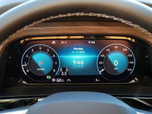 2025 Volkswagen Atlas 2.0T SE w/Technology 4MOTION