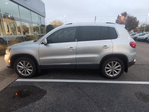 2017 Volkswagen Tiguan 2.0T Wolfsburg Edition