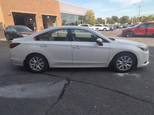 2016 Subaru Legacy Premium