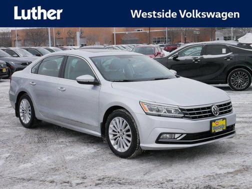 2017 Volkswagen Passat 1.8T SE