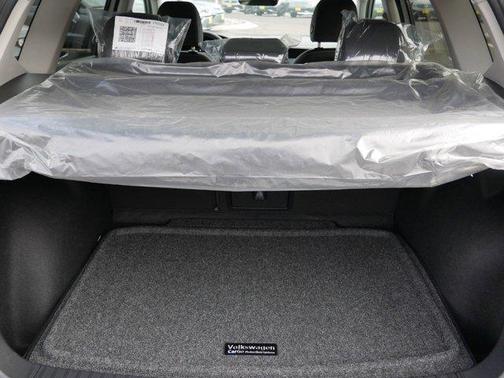 2025 Volkswagen Taos 1.5T SEL