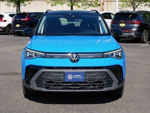 Cornflower Blue w/Deep Black Roof 2025 Volkswagen Taos 1.5T SE Black