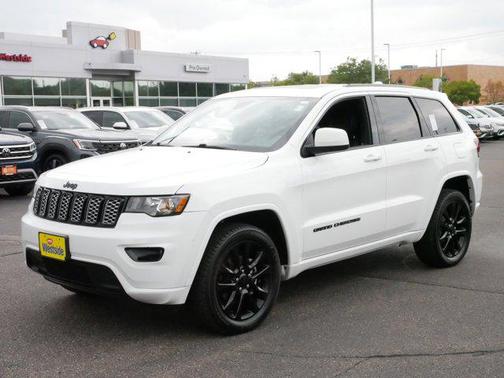 2020 Jeep Grand Cherokee Altitude