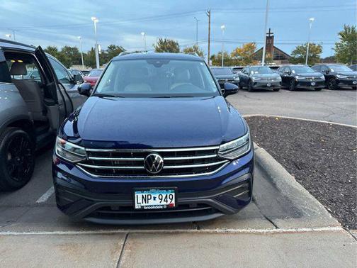 2024 Volkswagen Tiguan 2.0T SE 4MOTION