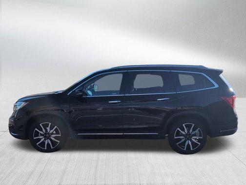 2021 Honda Pilot Touring 8-Passenger