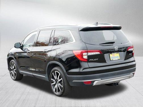 2021 Honda Pilot Touring 8-Passenger