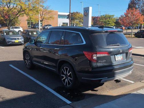 2021 Honda Pilot Touring 8-Passenger
